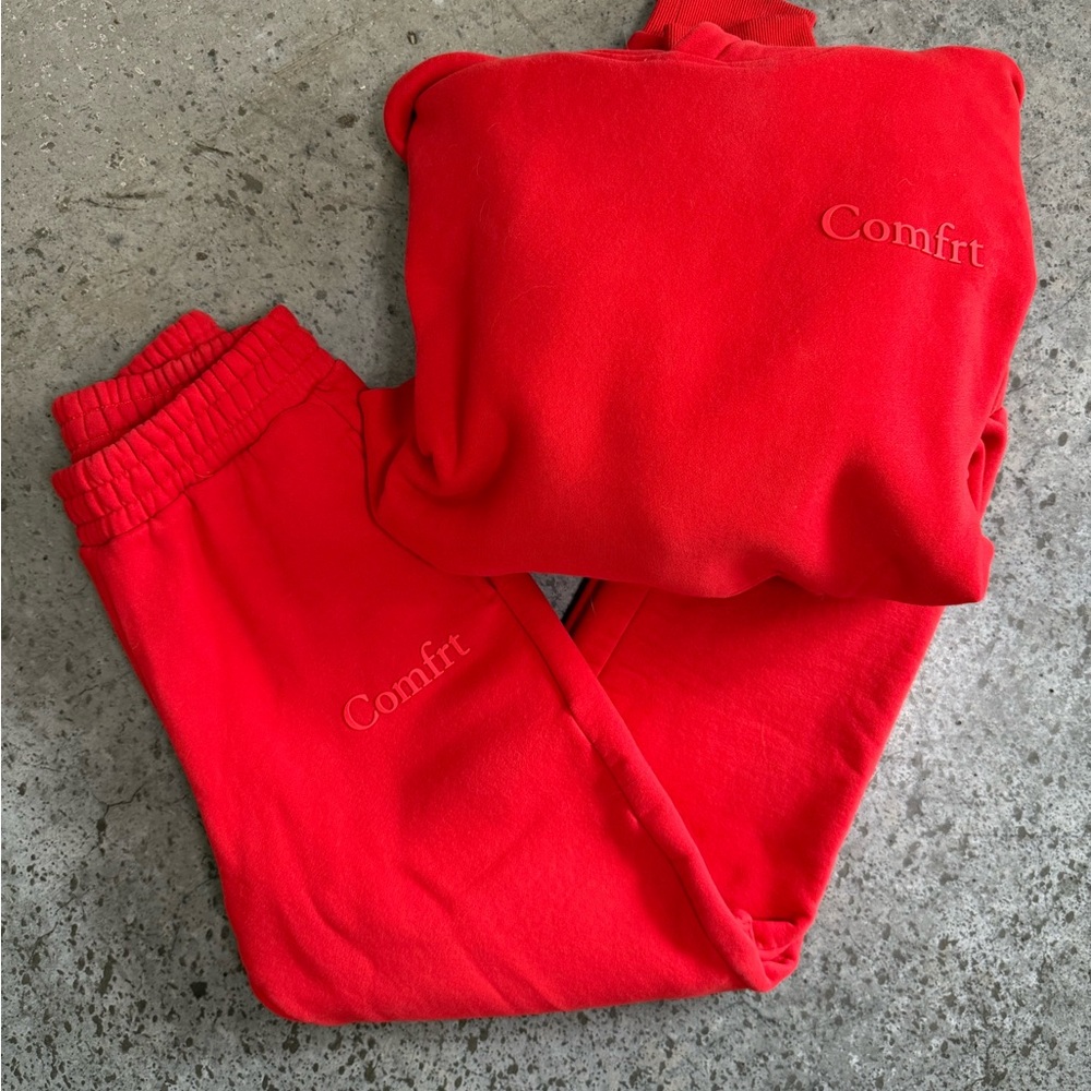 Comfrt Minimalist Hoodie + Sweatpants | Crimson Red | Size Medium
